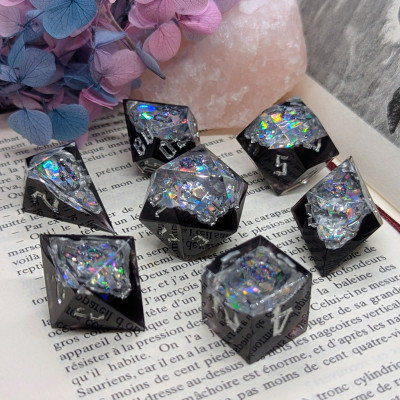 Holographic Geodes